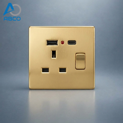 13A Socket+USB+Type C White T9-1-13A+USB+C EWA فيش ثلاثي+USB+Type C ابيض T9-1-13A+USB+C ايوا